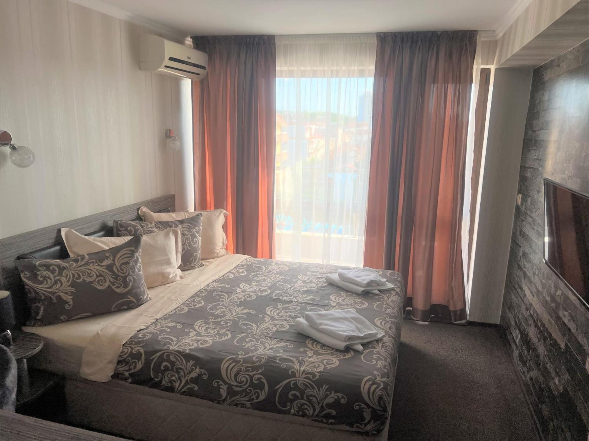 Hotel Lazur 希典 外观 照片