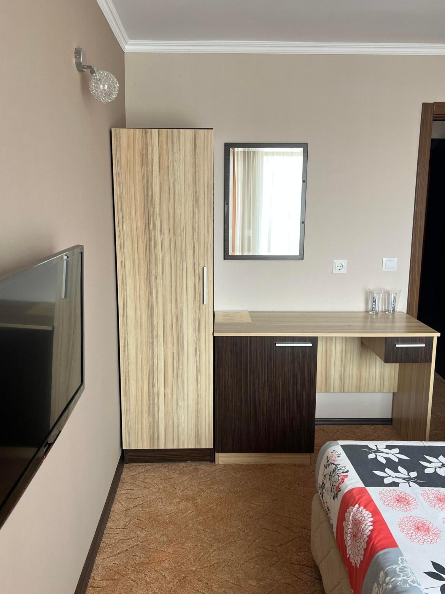Hotel Lazur 希典 外观 照片