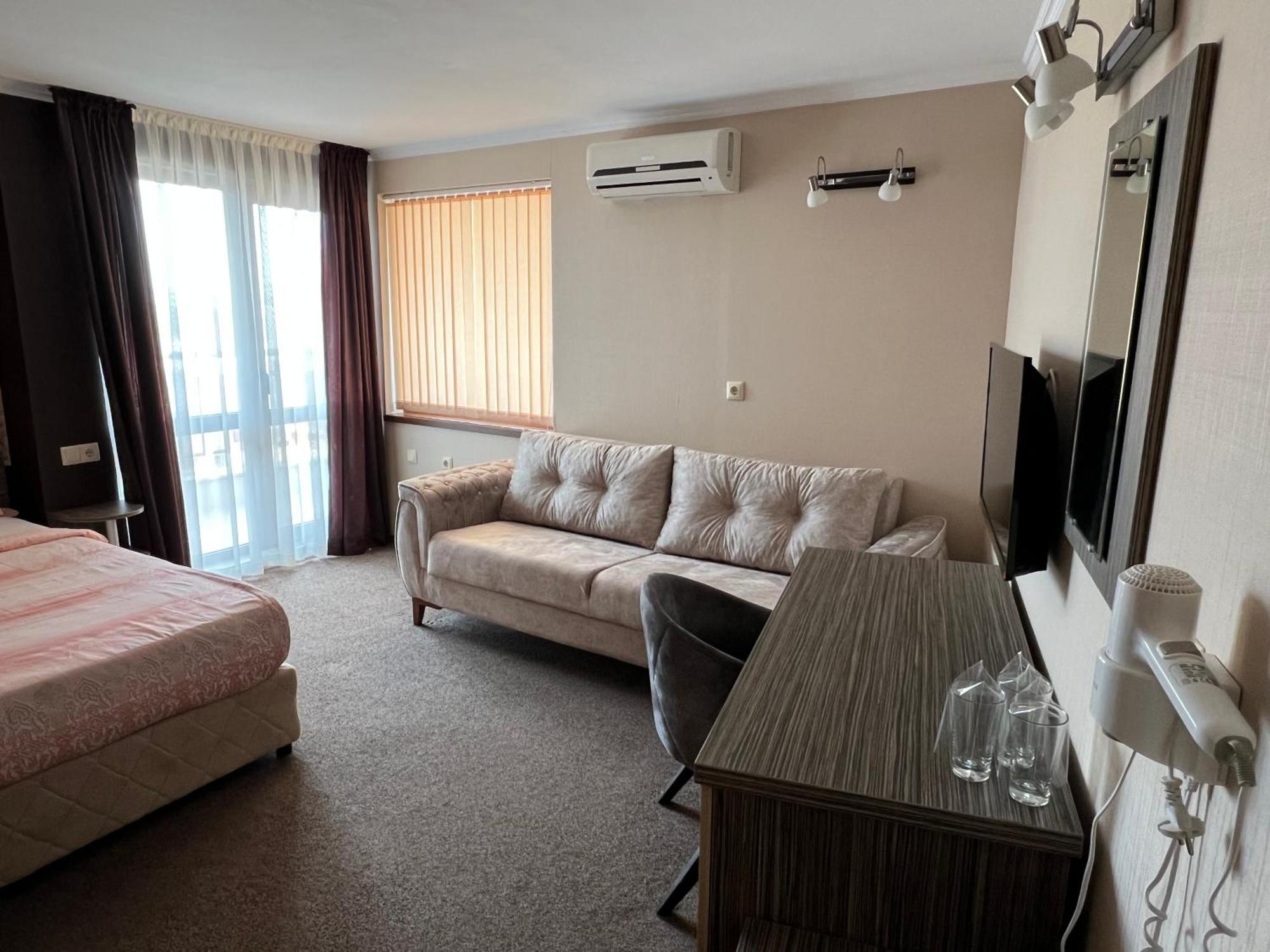 Hotel Lazur 希典 外观 照片